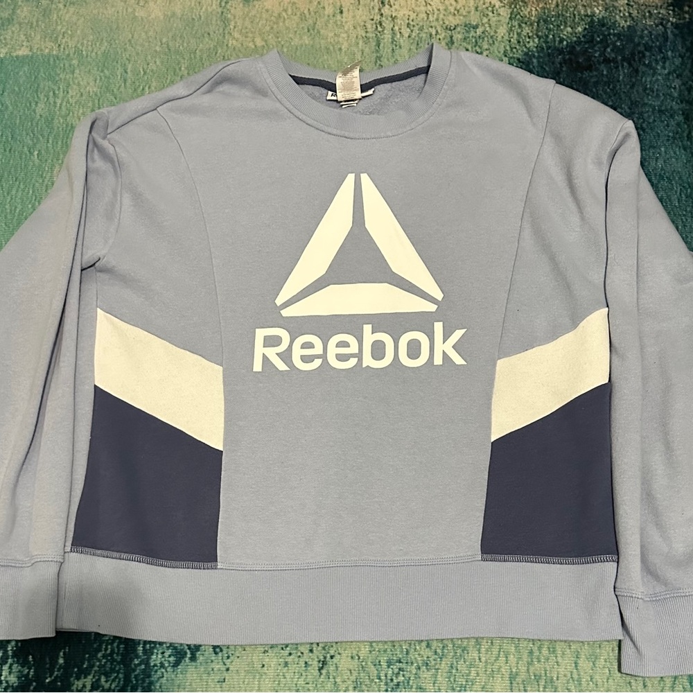 Women’s Reebok Sweatshirt